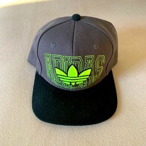 Adidas Original, Adjustable, Flat Brim